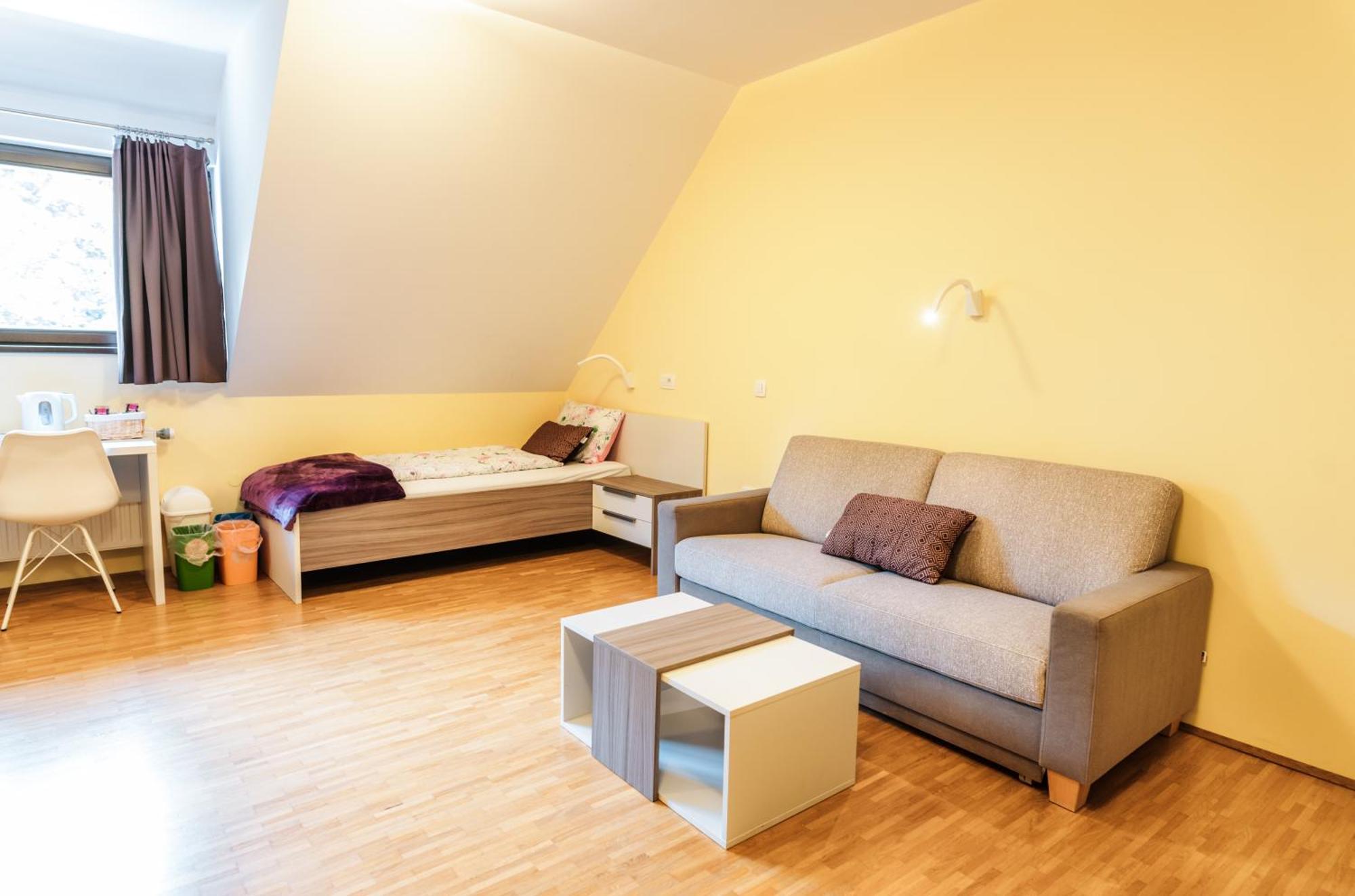 Dvorec Trebnik - Sobe Slovenske Konjice Exteriér fotografie