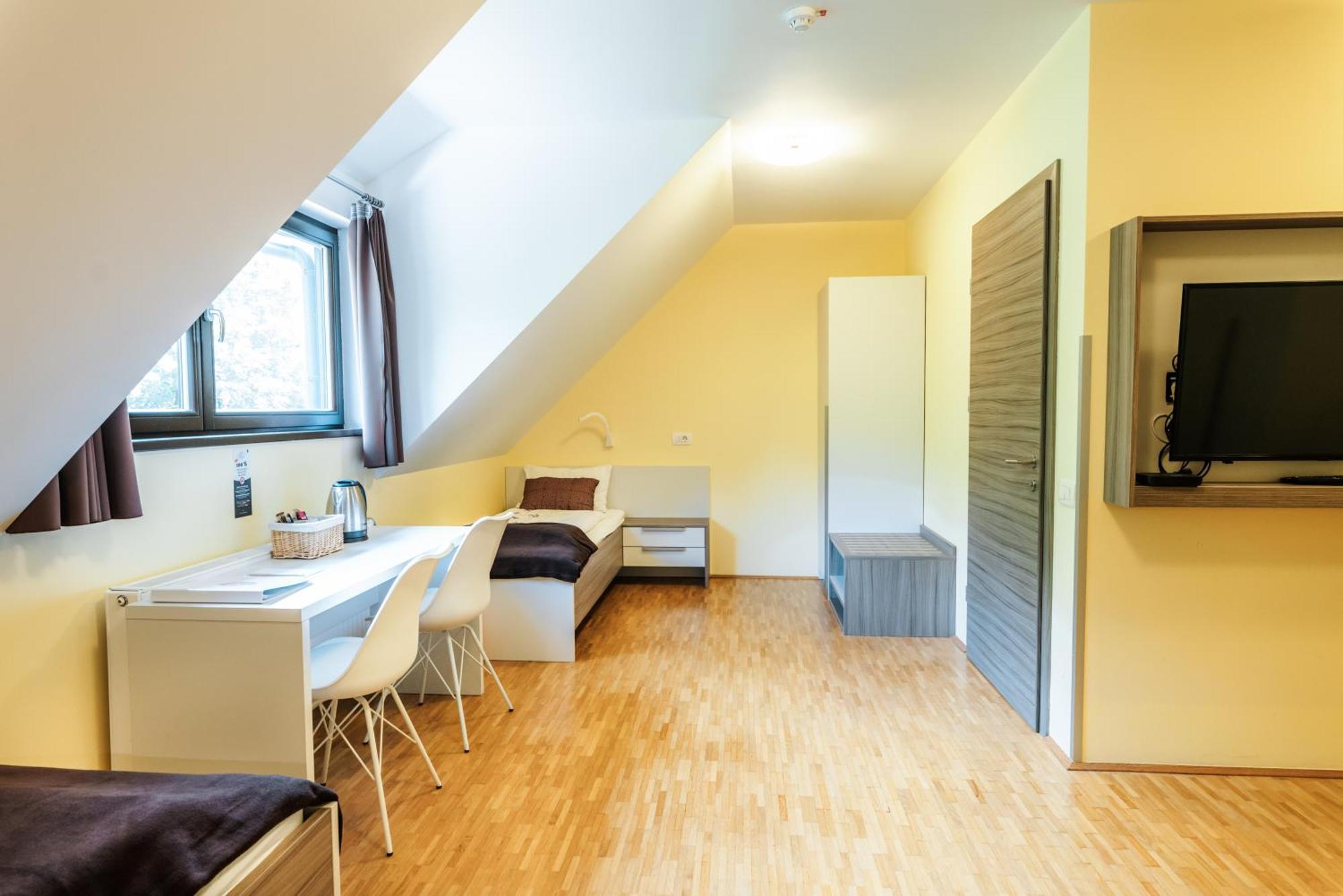 Dvorec Trebnik - Sobe Slovenske Konjice Exteriér fotografie