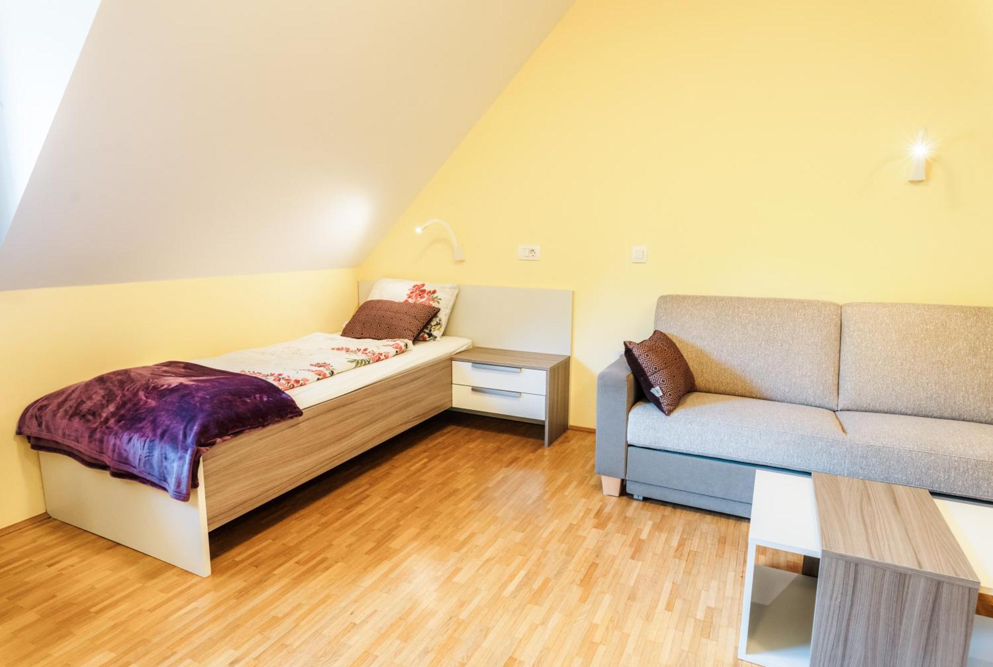 Dvorec Trebnik - Sobe Slovenske Konjice Exteriér fotografie