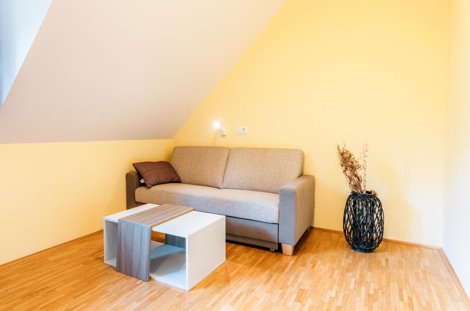 Dvorec Trebnik - Sobe Slovenske Konjice Exteriér fotografie