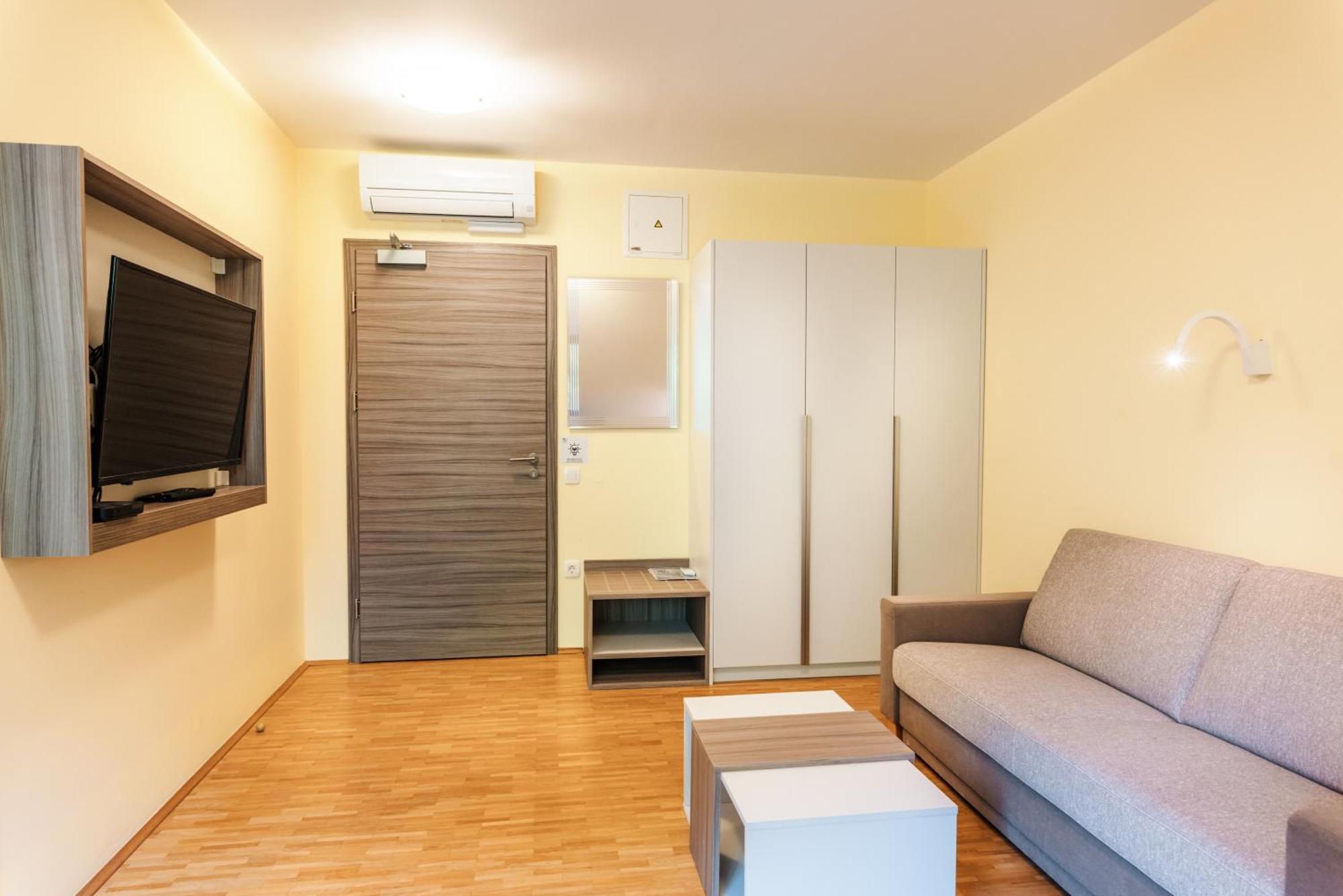 Dvorec Trebnik - Sobe Slovenske Konjice Exteriér fotografie